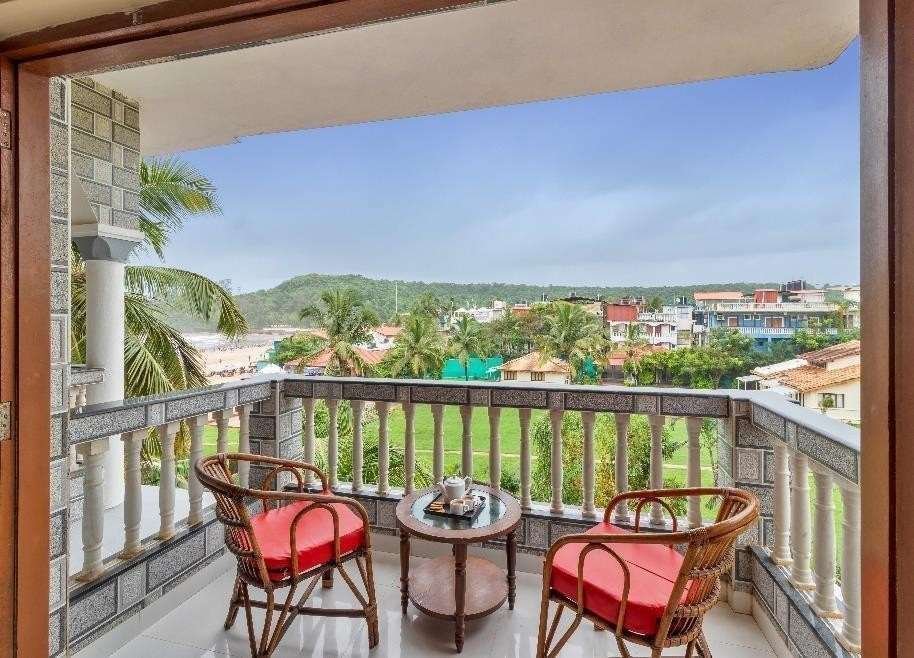 Super Deluxe Balcony Room - photo 2