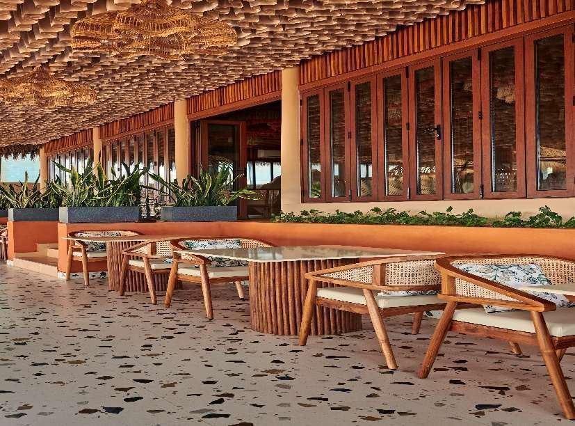 Seaside Dining Spaces - photo 5