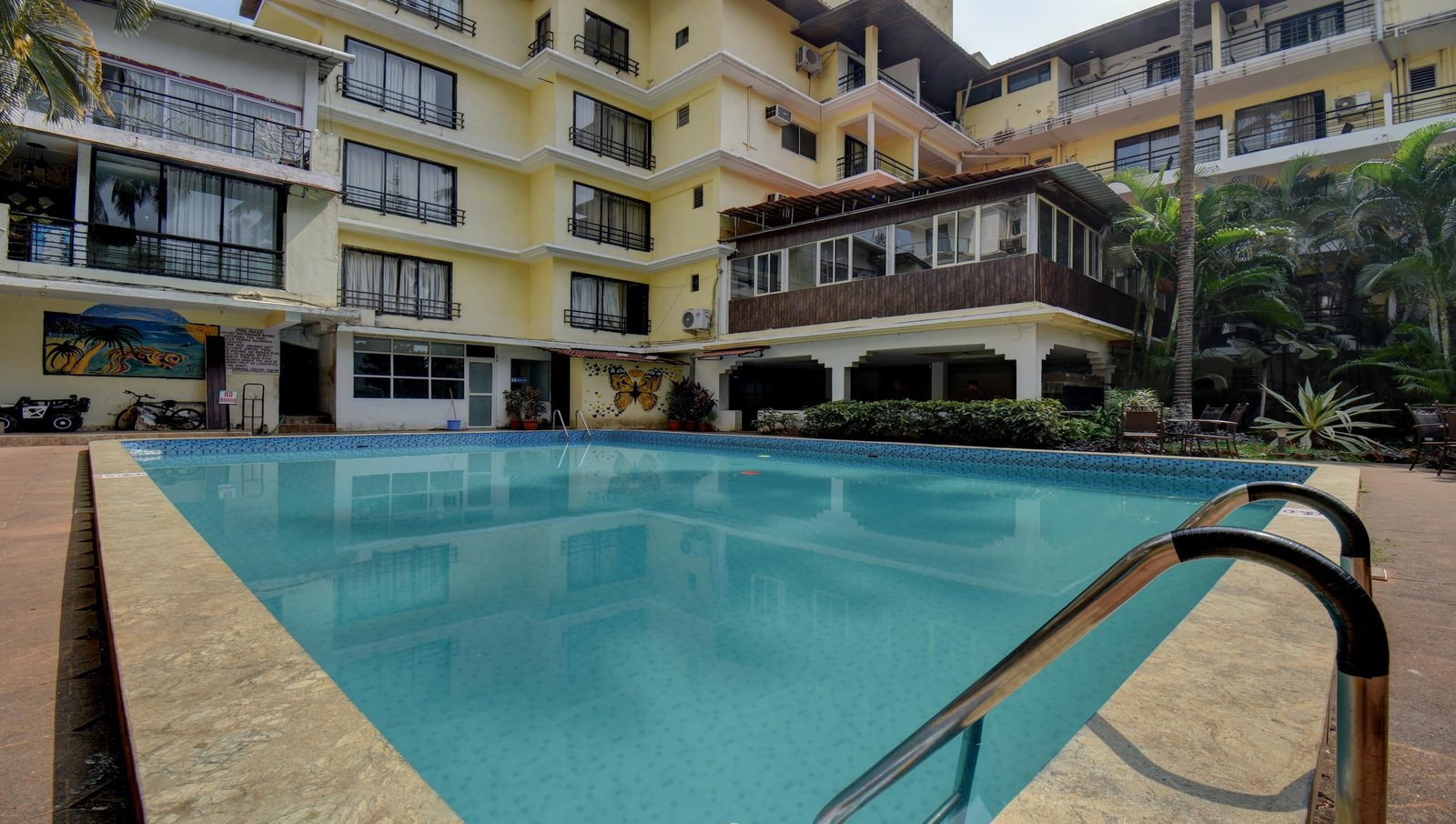 Garden & Pool - photo 1
